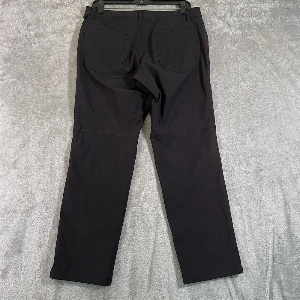 Lululemon Commission Pant Slim Mens 31 Black Warpstreme Performance Chino